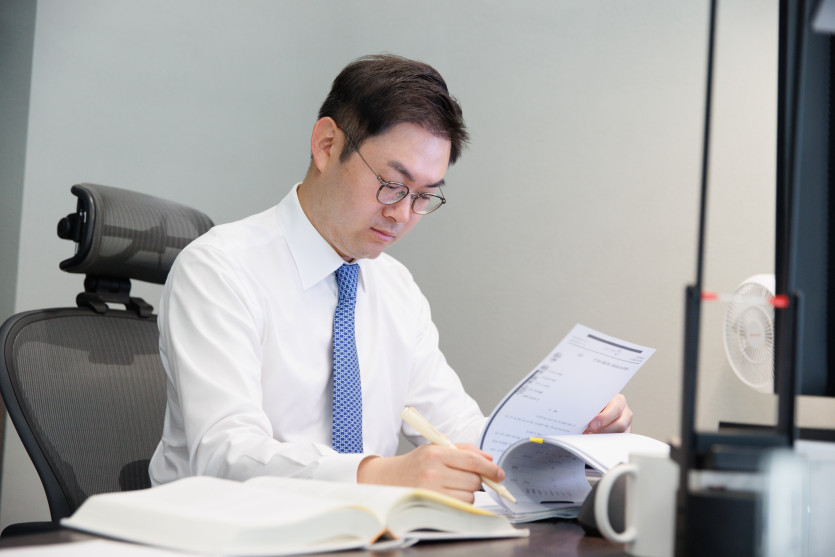 마약 광고 카드 등장에 홍익대·건국대